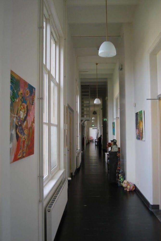 Bitter En Zoet Hotel Veenhuizen Exterior foto